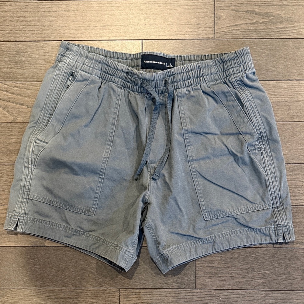 Abercrombie & Fitch Light Gray Athletic Shorts